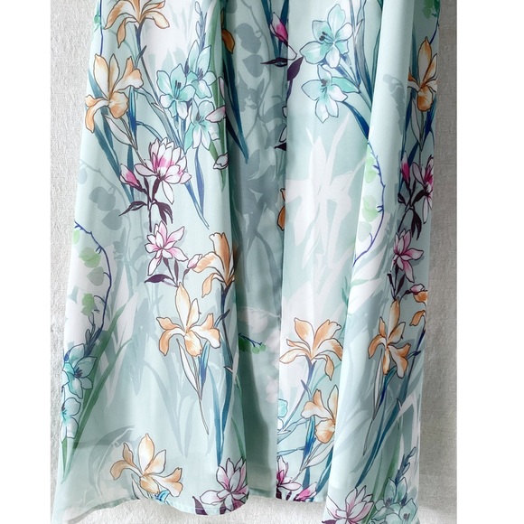 Yumi Kim Wrap Maxi Dress Woman’s Size Medium Mint Green Floral Print - Picture 9 of 12